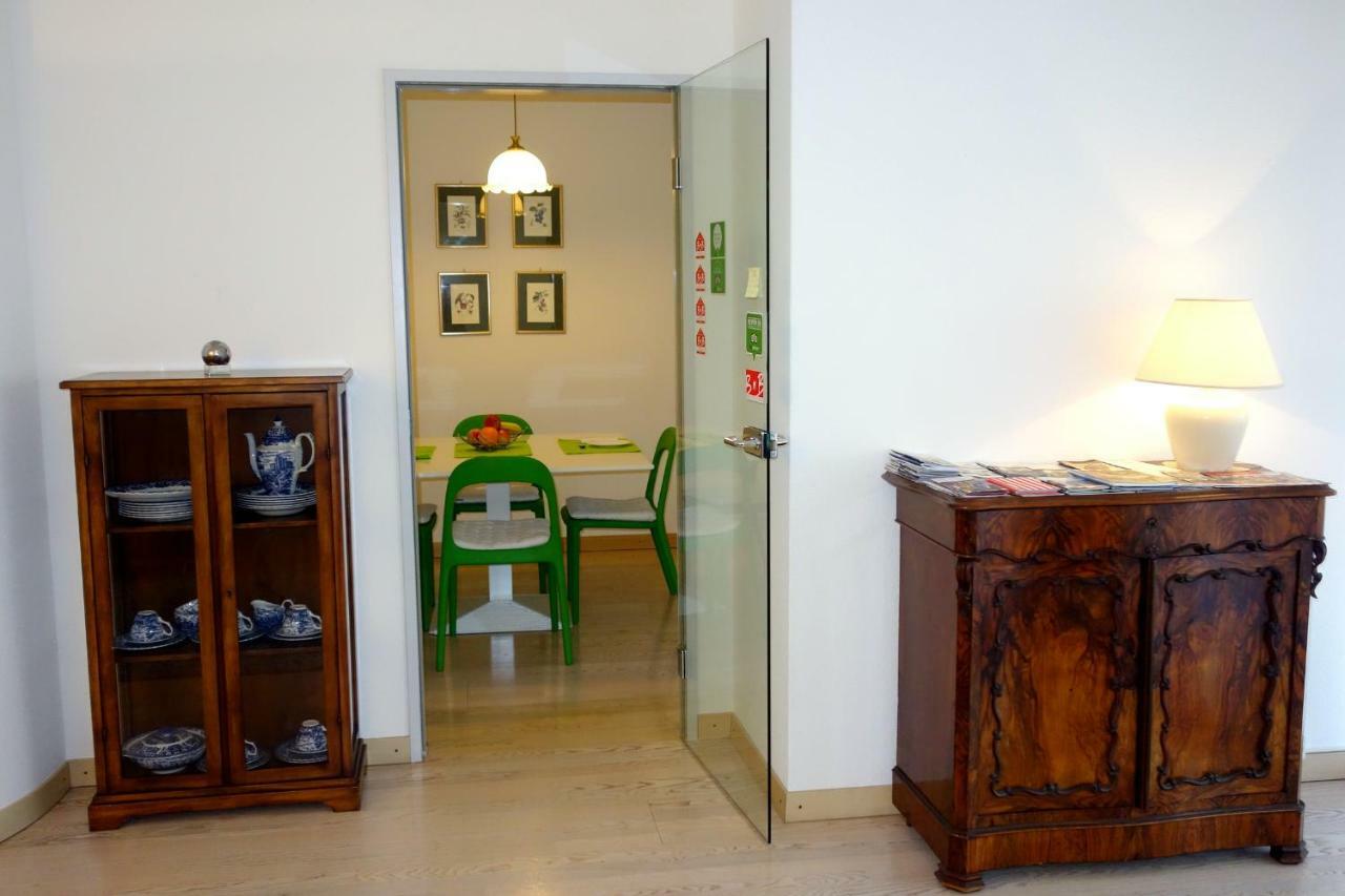Exclusive Central Apartment Basel Bagian luar foto