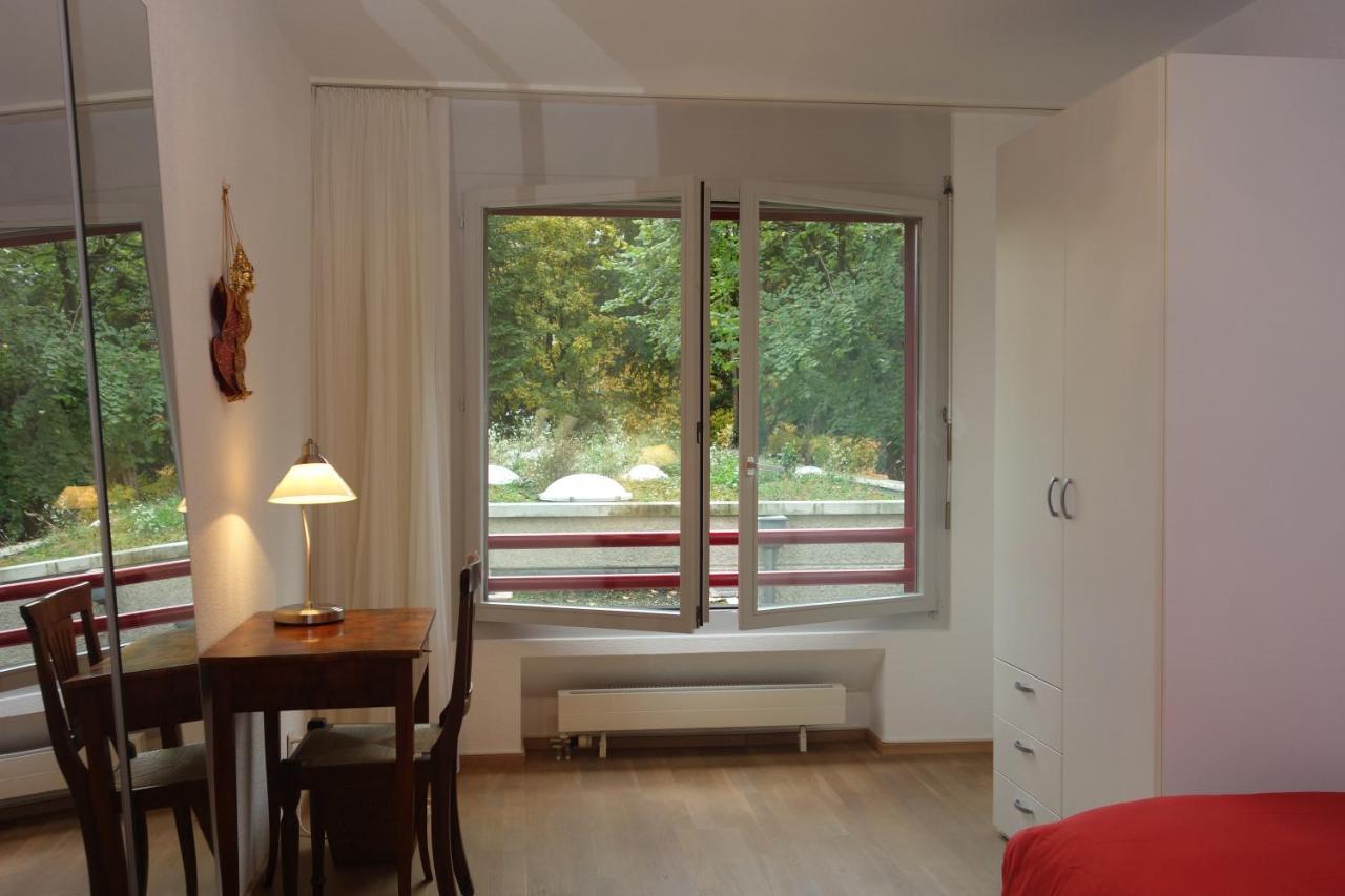Exclusive Central Apartment Basel Bagian luar foto
